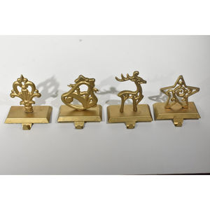 4 gold colored Christmas stocking holders, see photos, paint chips, good project